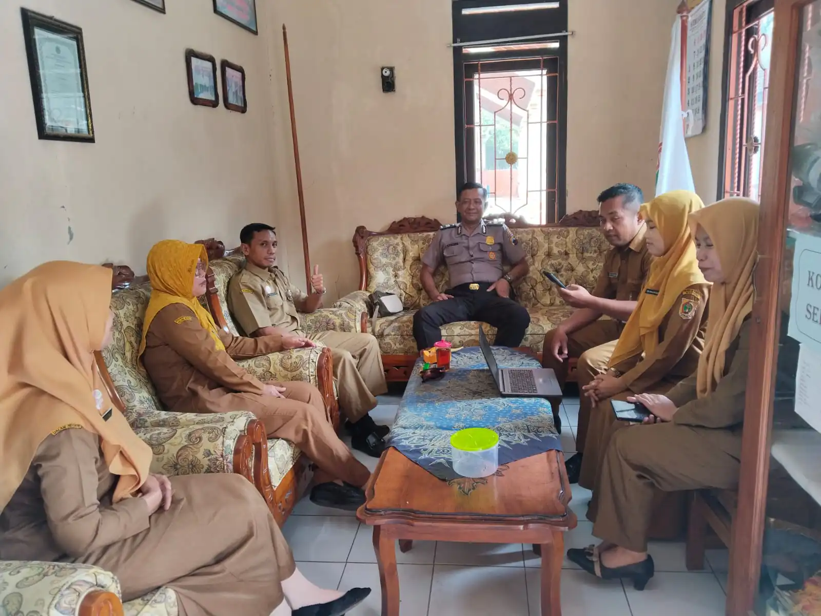 Police Goes to School, Polsek Jatipurno Edukasi Pelajar SD tentang Bahaya Bullying dan Kenakalan Remaja