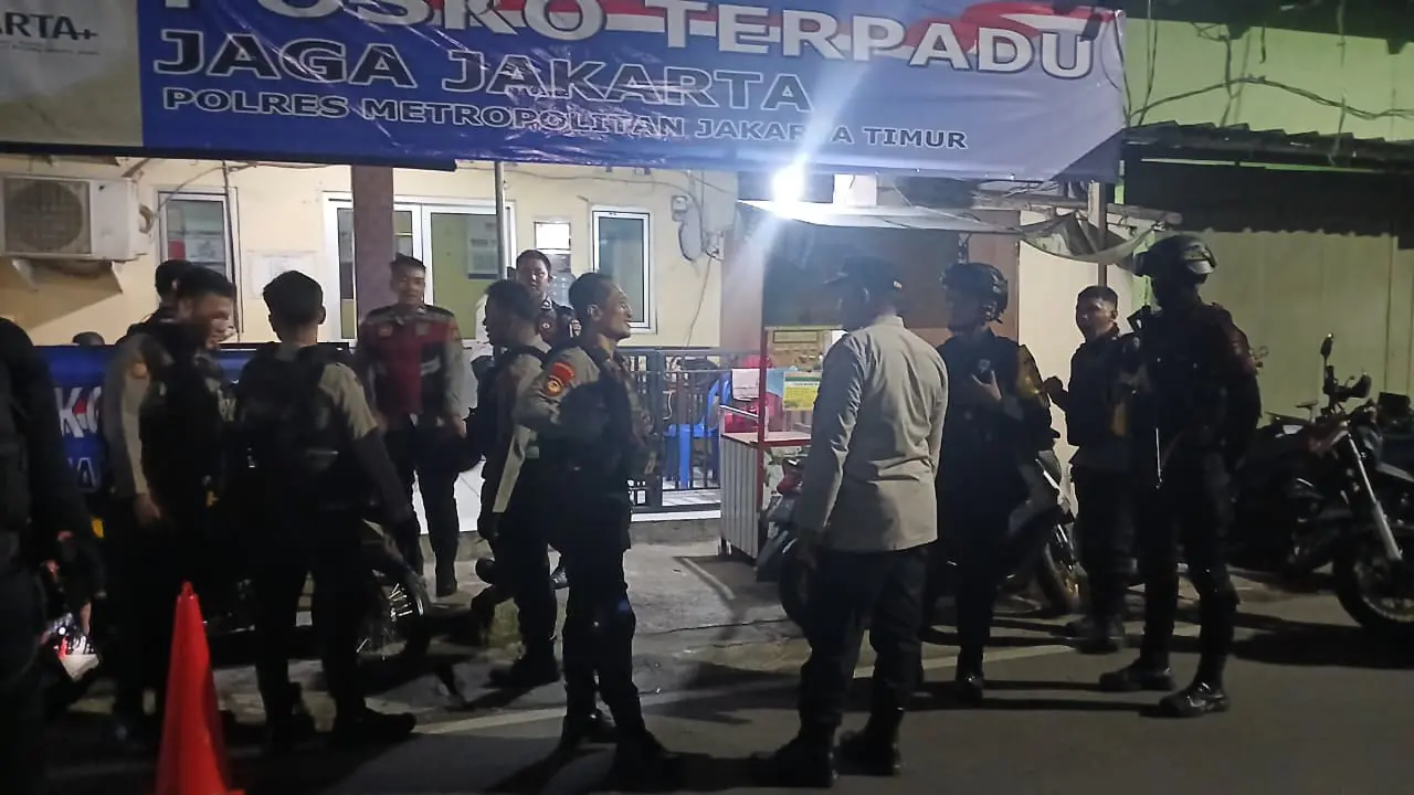 TP3 Polres Metro Jakarta Timur dan Patra PMJ Tinjau Kesiapan Posko Terpadu Anti Tawuran di Makasar