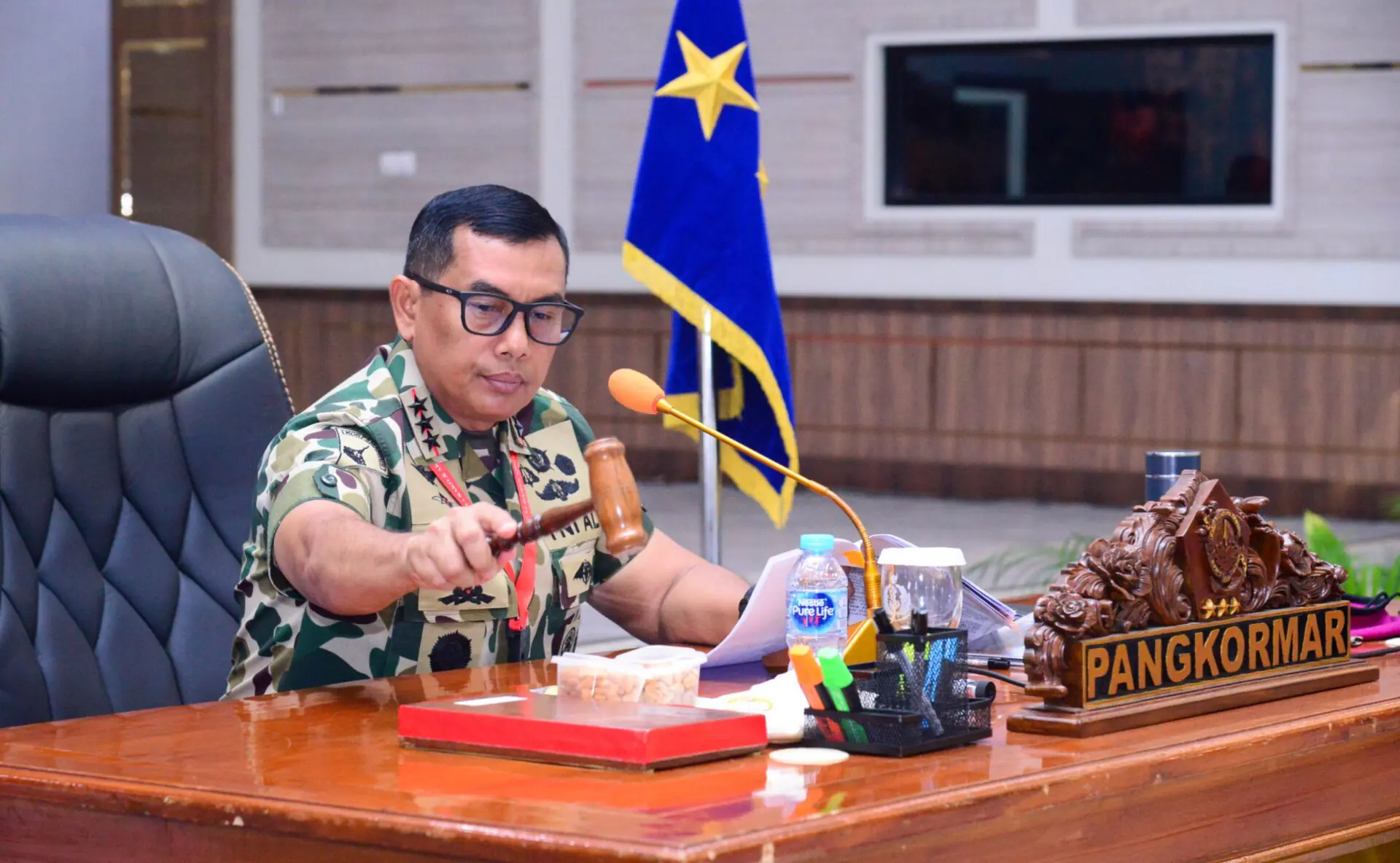 PANGKORMAR PIMPIN RAKO DAN APEL KOMANDAN SATUAN KORPS MARINIR 2026