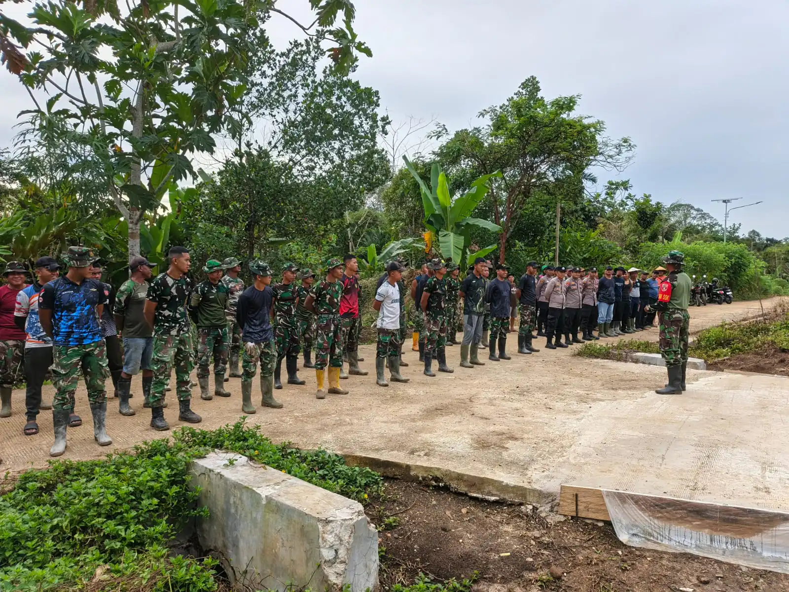 Apel Pagi Jadi Kunci Sukses Pelaksanaan Sasaran Fisik TMMD Wiltas Ke-127