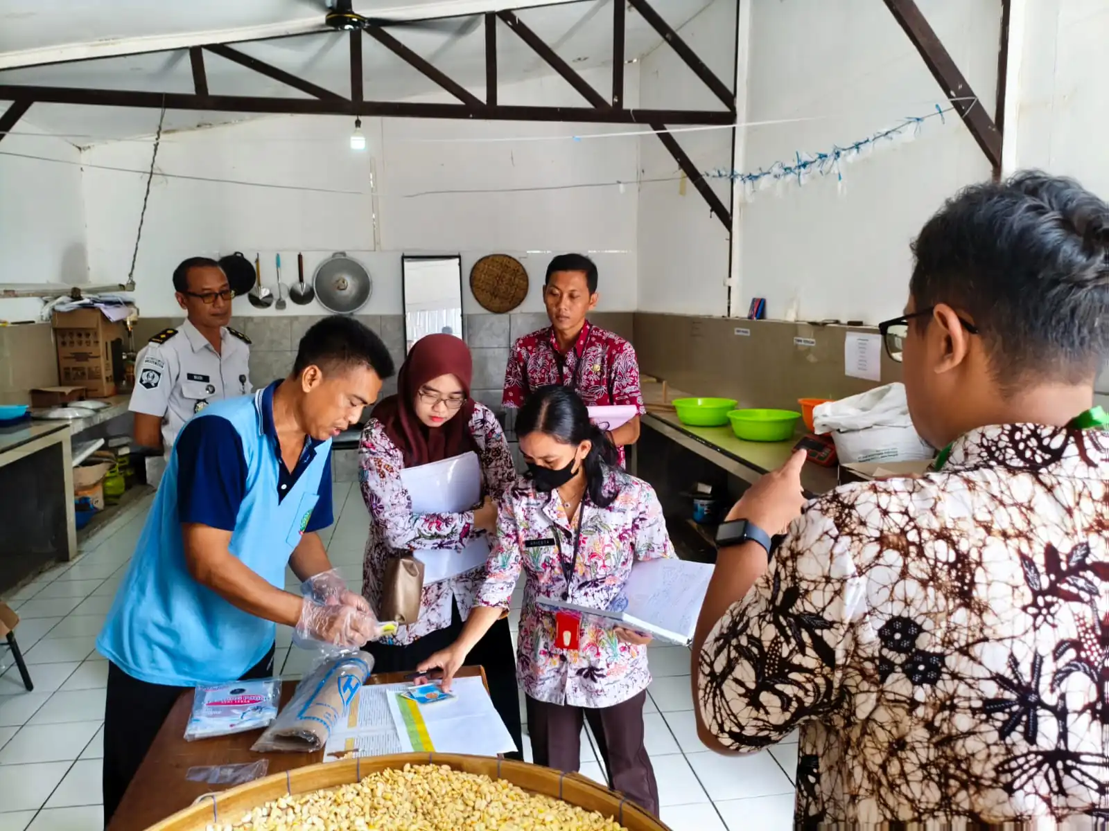 Dinkes Pati Dampingi Lapas IIB Pati, Keripik Tempe WBP Siap Naik Kelas dan Kantongi P-IRT